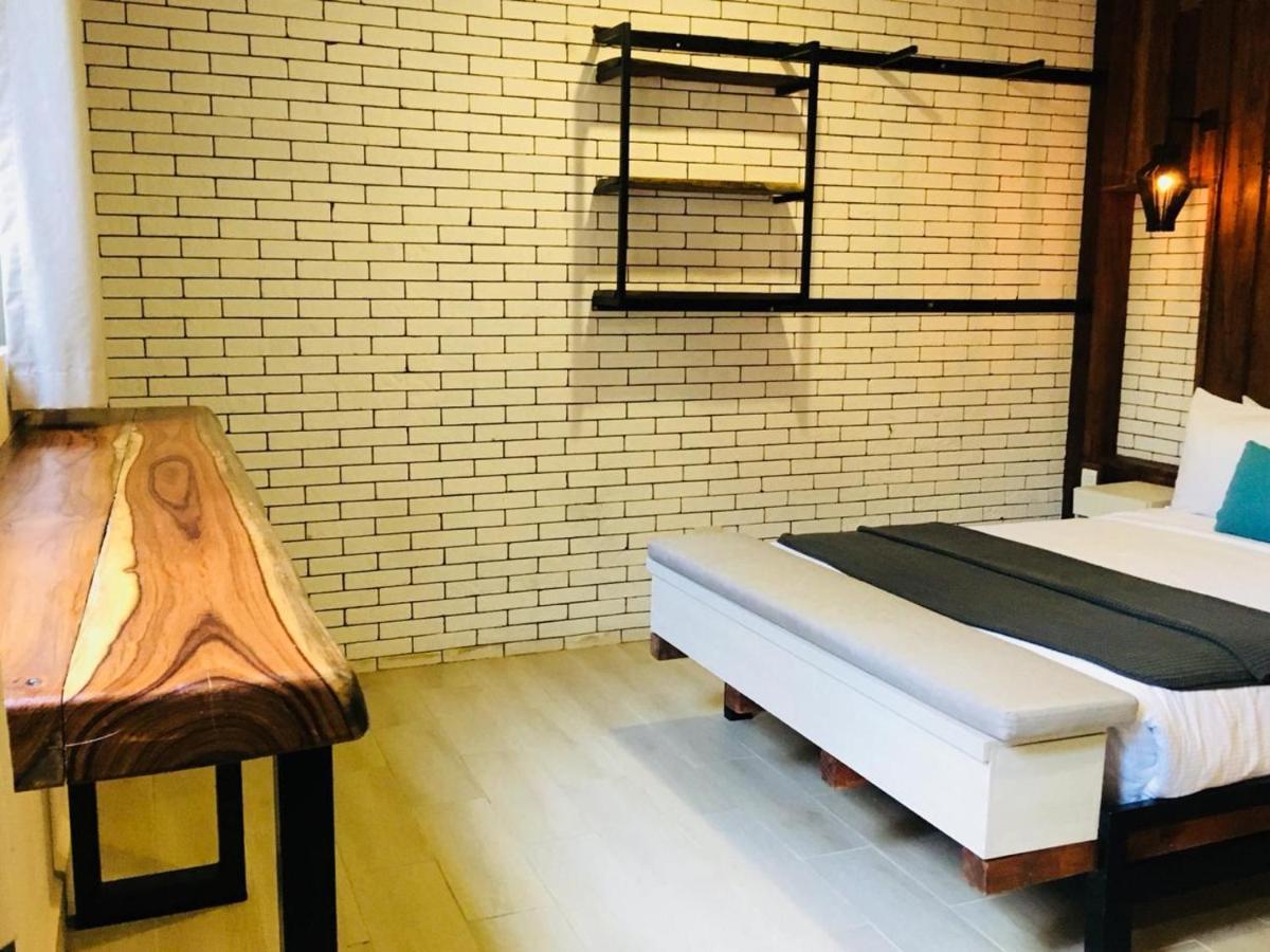 P15 Apartment *