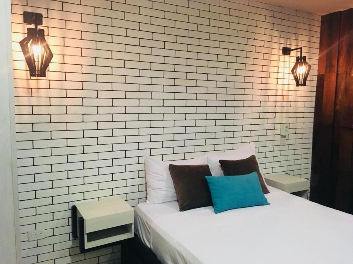 P15 Apartment *